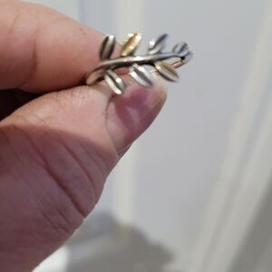 Elegant Silver and Gold Leaf Ring Pandora Size 54